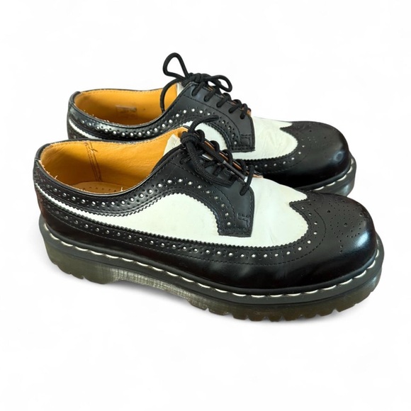 Dr. Martens Shoes - Dr. Martens black and white wingtip oxfords brogues vintage 90s platform